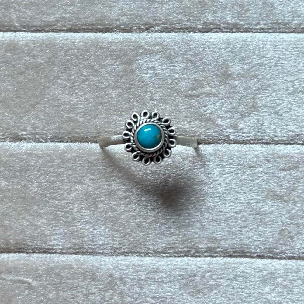 Kingman Turquoise .925 Sterling Silver Southwestern Floral Ring